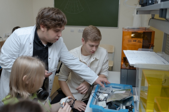 Премии Правительства Санкт‑Петербурга получат 30 учителей