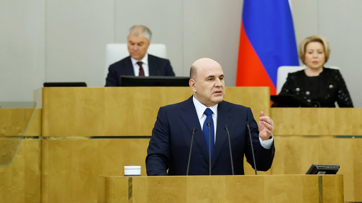 Мишустин: Мнения учителей и родителей о нагрузке школьников разнятся