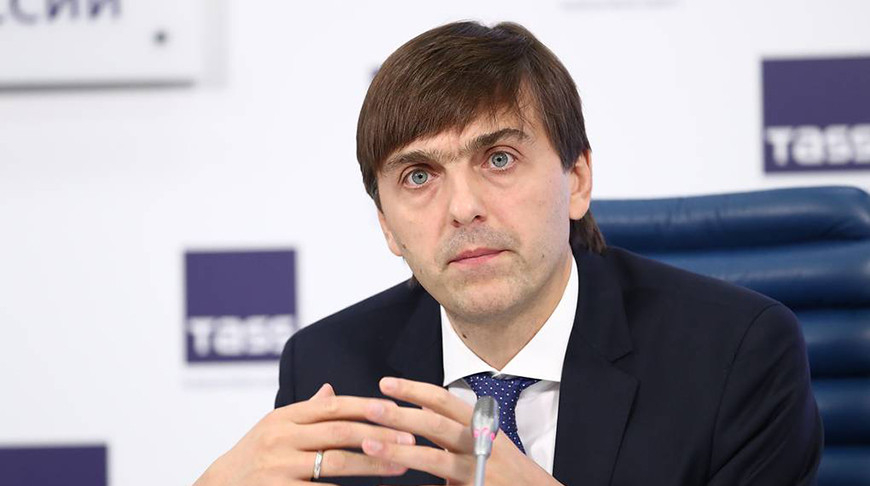 Кравцов: Школам рекомендовали провести весенние каникулы с 28 марта по 5 апреля